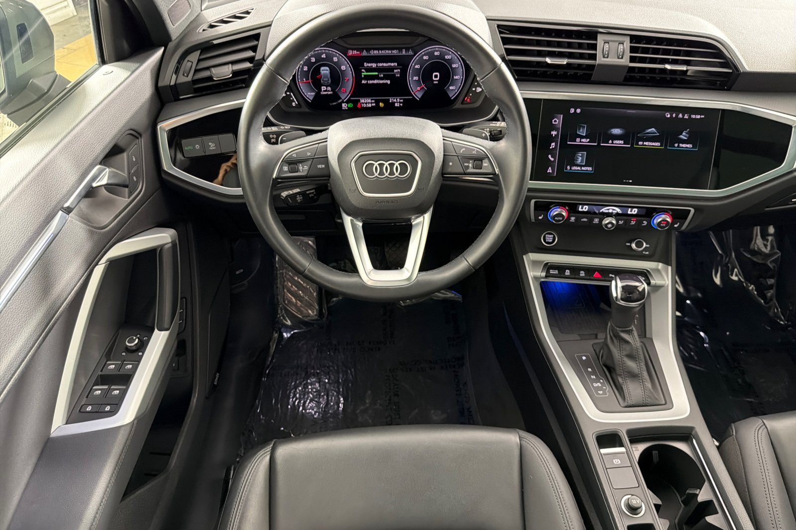Used 2023 Audi Q3 2.0T Premium Plus w/ Premium Plus Package AWD/4WD image 13
