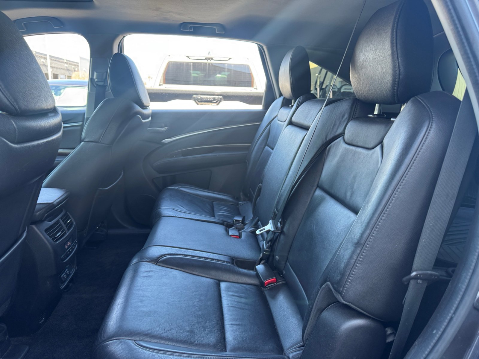 Used 2017 Acura MDX FWD image 16