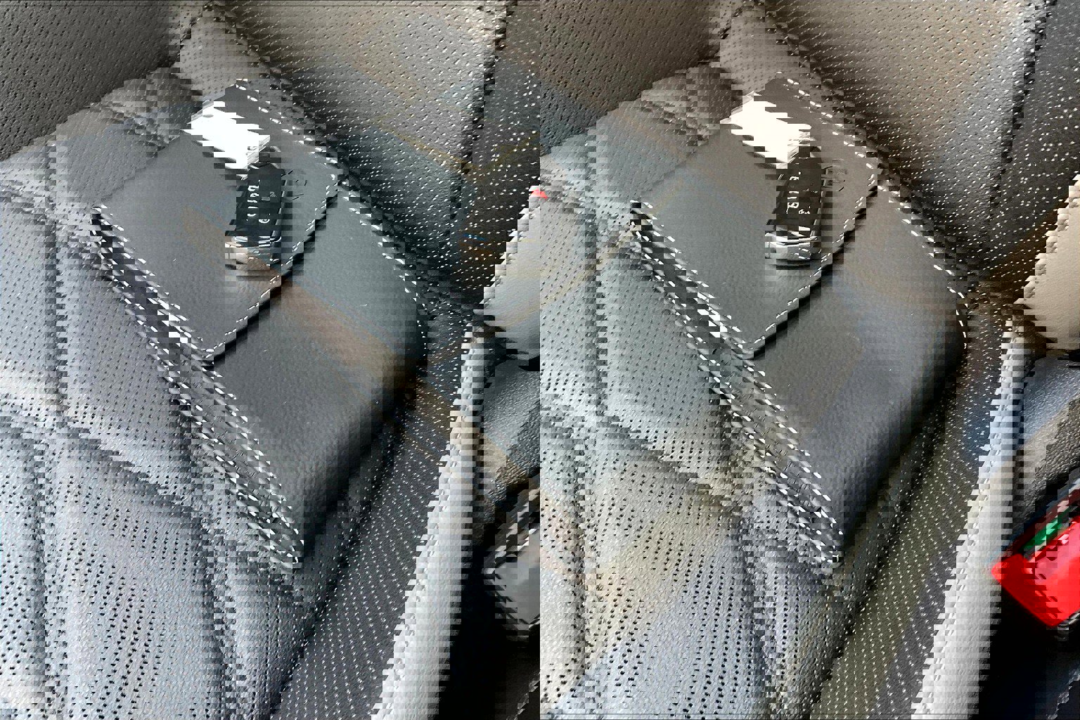 Used 2024 Volkswagen Atlas Peak Edition SEL image 11