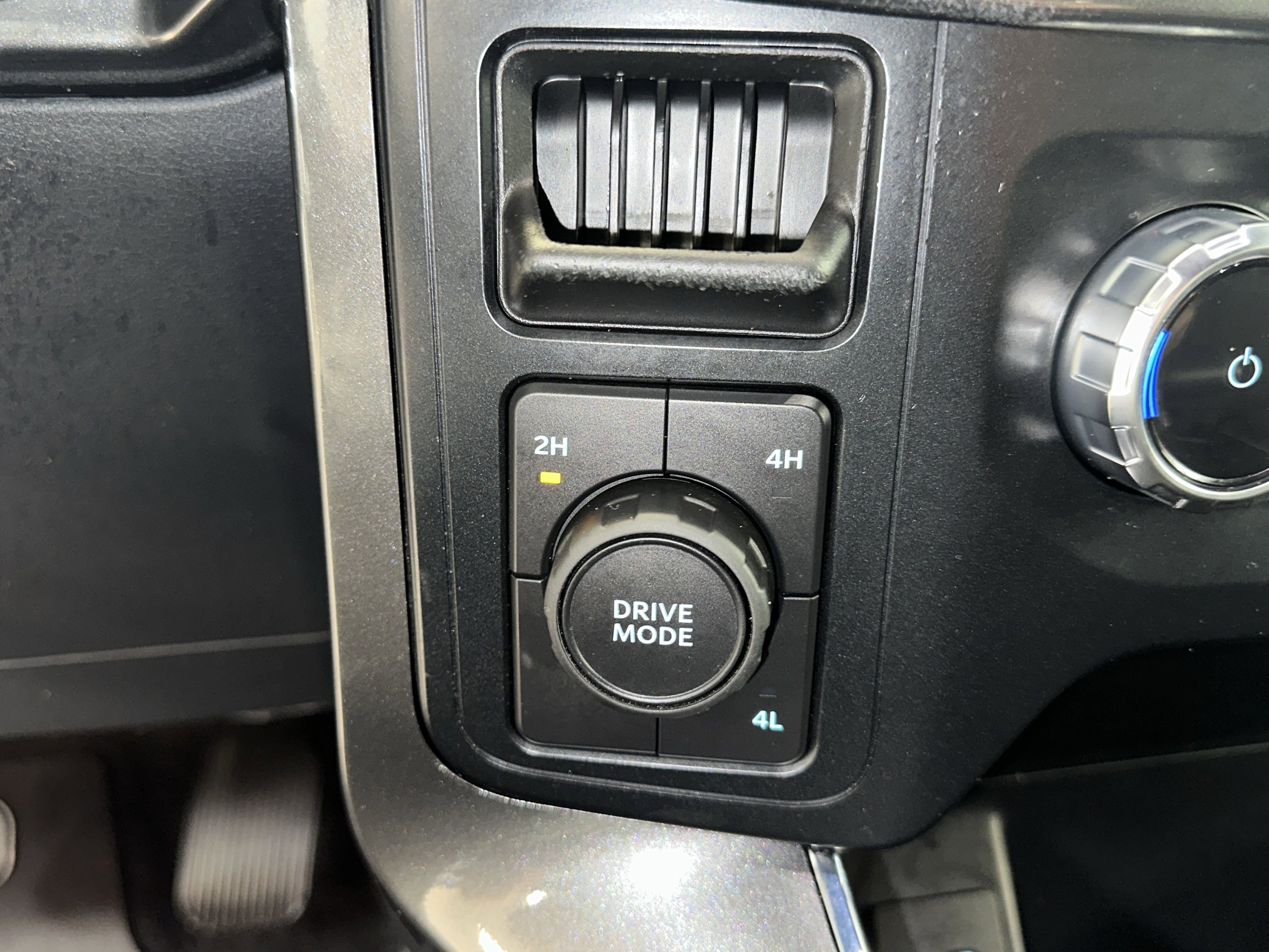 Used 2023 Ford F150 XLT w/ Equipment Group 301A Mid image 30