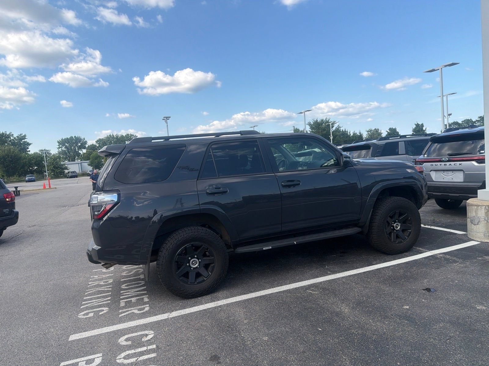 Used 2024 Toyota 4Runner TRD Off-Road Premium w/ Moonroof Package AWD/4WD image 11