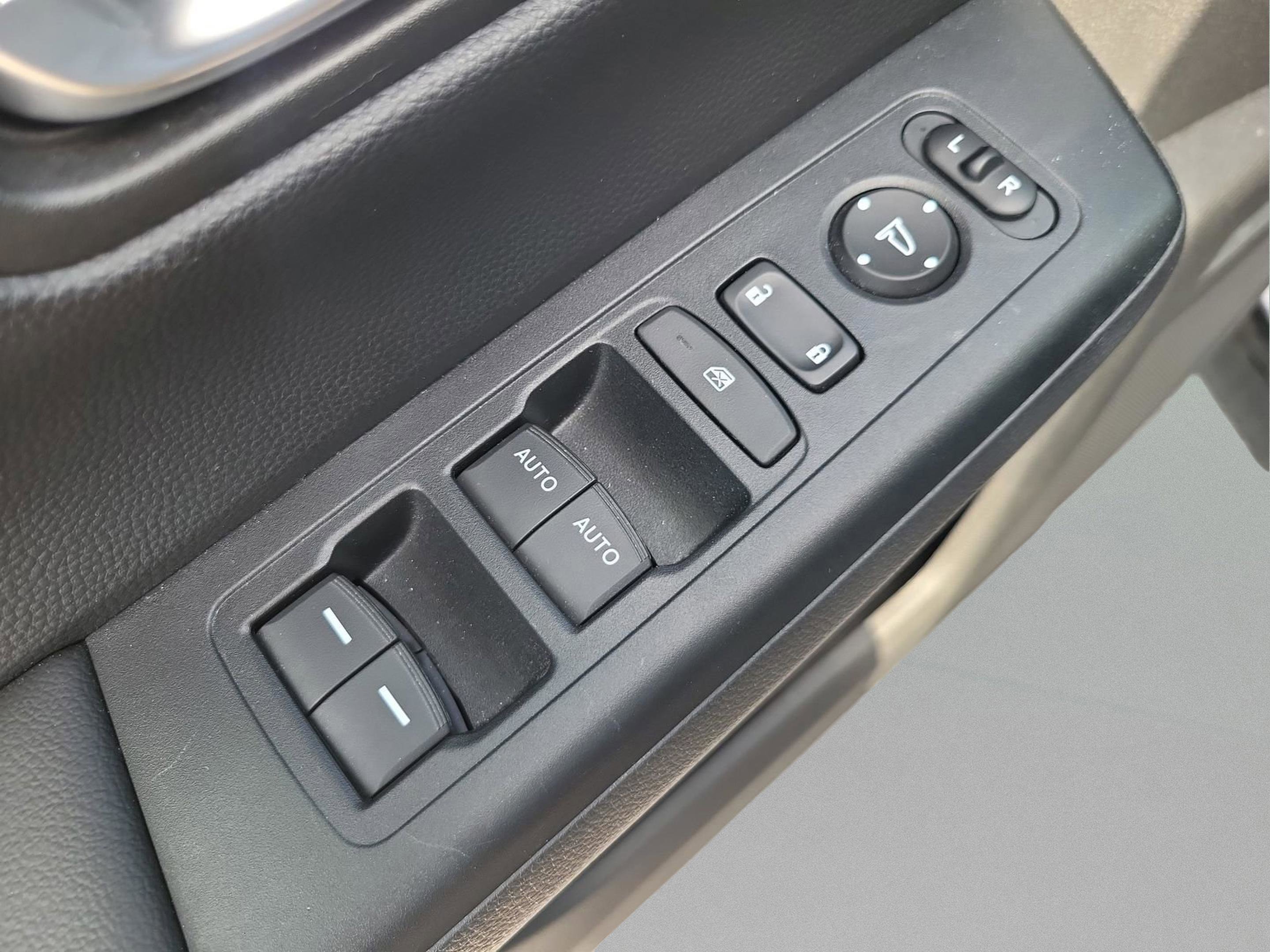 Certified 2023 Honda CR-V EX image 16