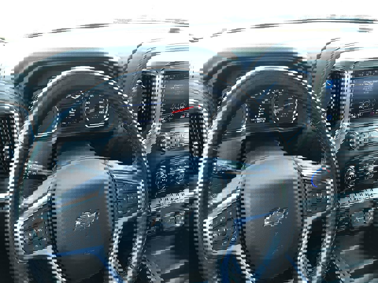 Used 2021 Chevrolet Silverado 1500 LT Trail Boss w/ Bed Protection Package image 23