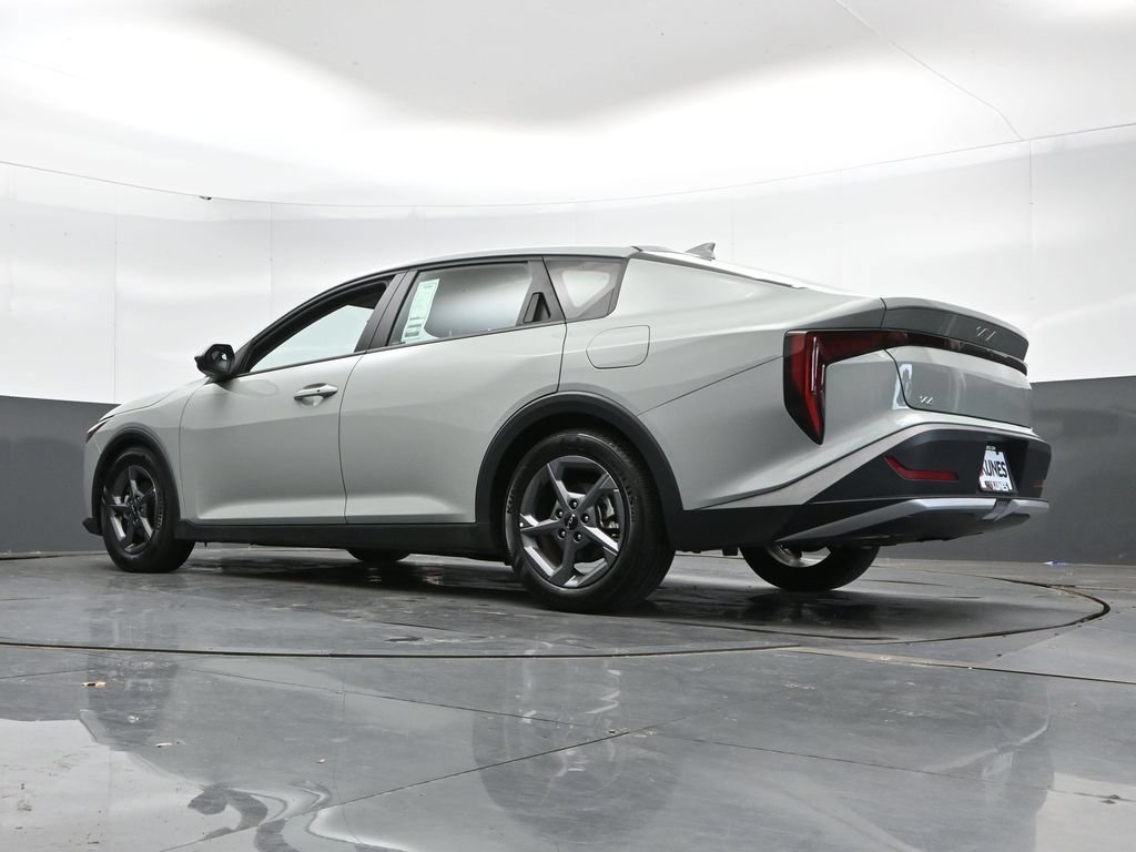 Used 2025 Kia K4 FWD image 46