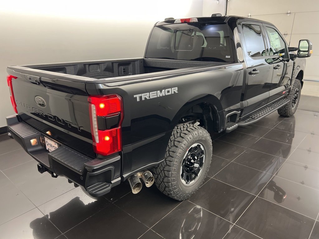 New 2026 Ford F350 Lariat image 6