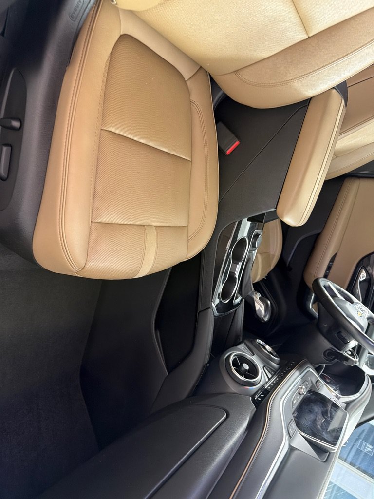 Used 2020 Chevrolet Blazer Premier AWD/4WD image 25