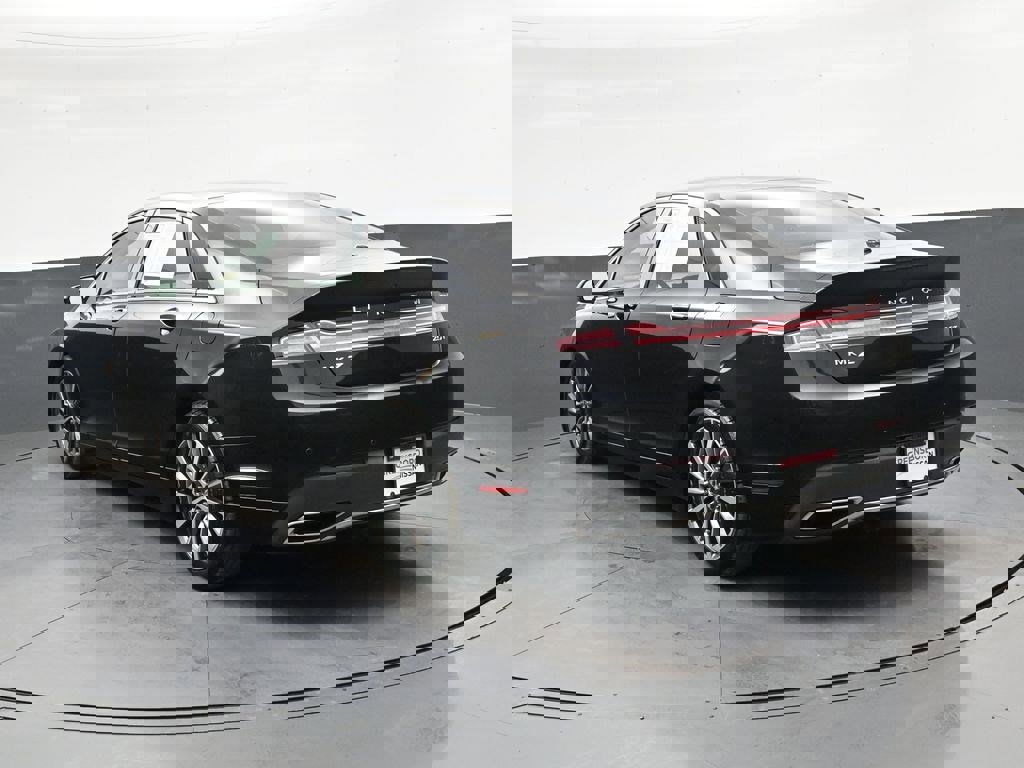 Used 2019 Lincoln MKZ Premiere FWD image 5