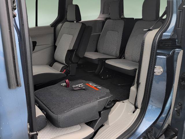 Used 2019 Ford Transit Connect XLT FWD image 18