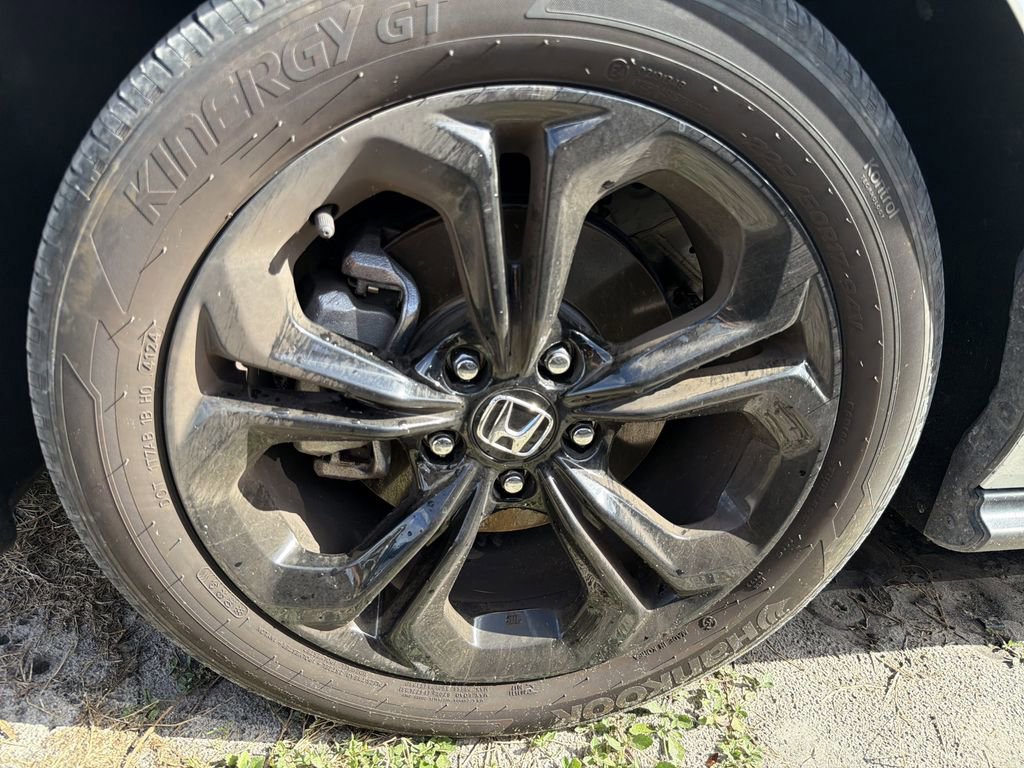 Used 2025 Honda Accord SE image 9