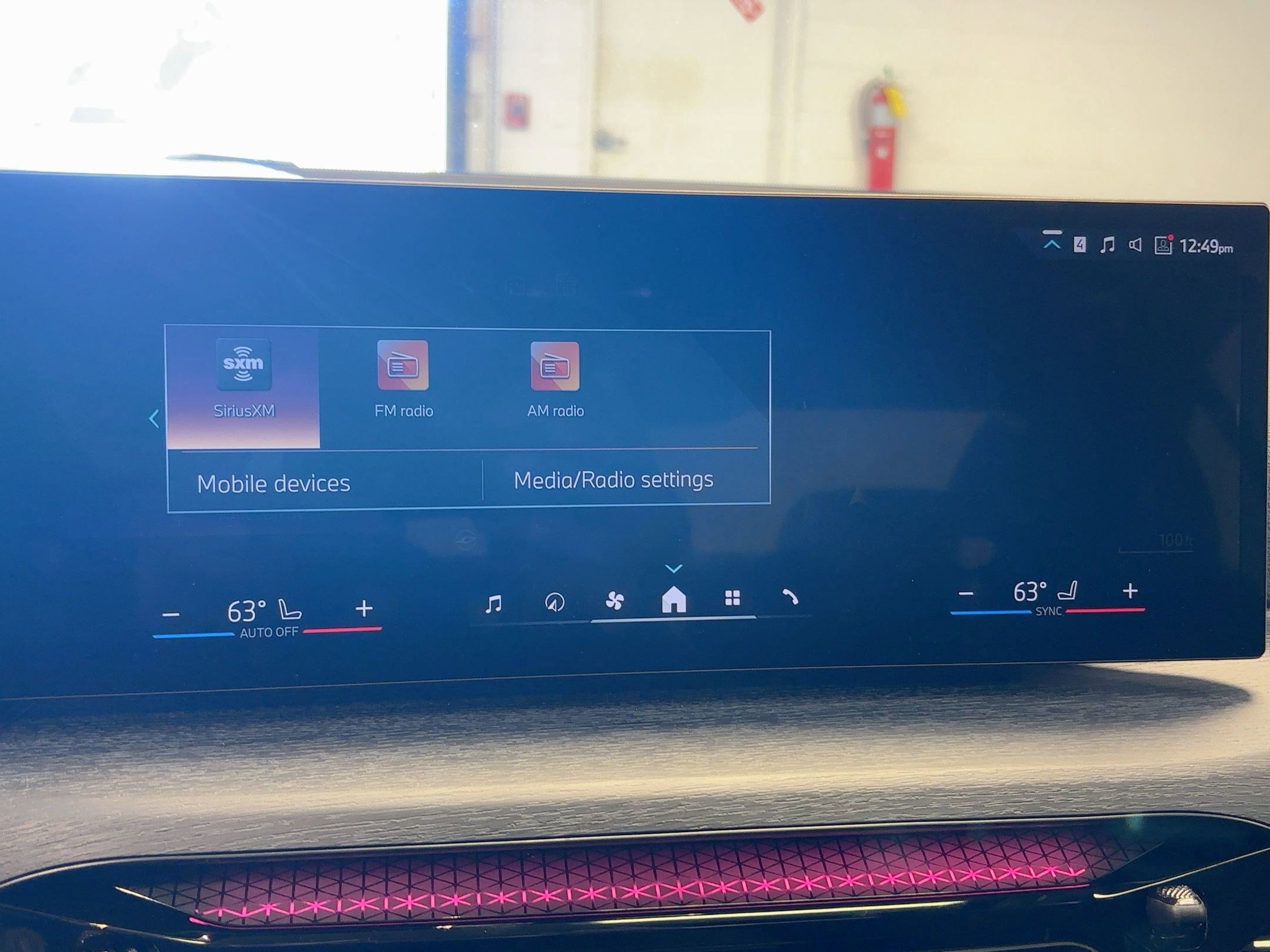 Used 2026 BMW 330i Sedan image 24