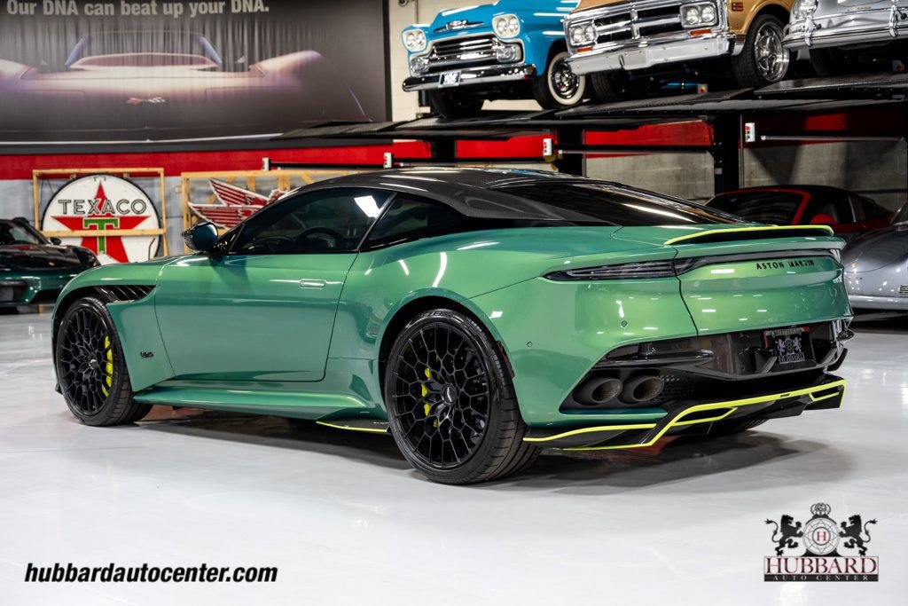 Used 2023 Aston Martin DBS Coupe image 6