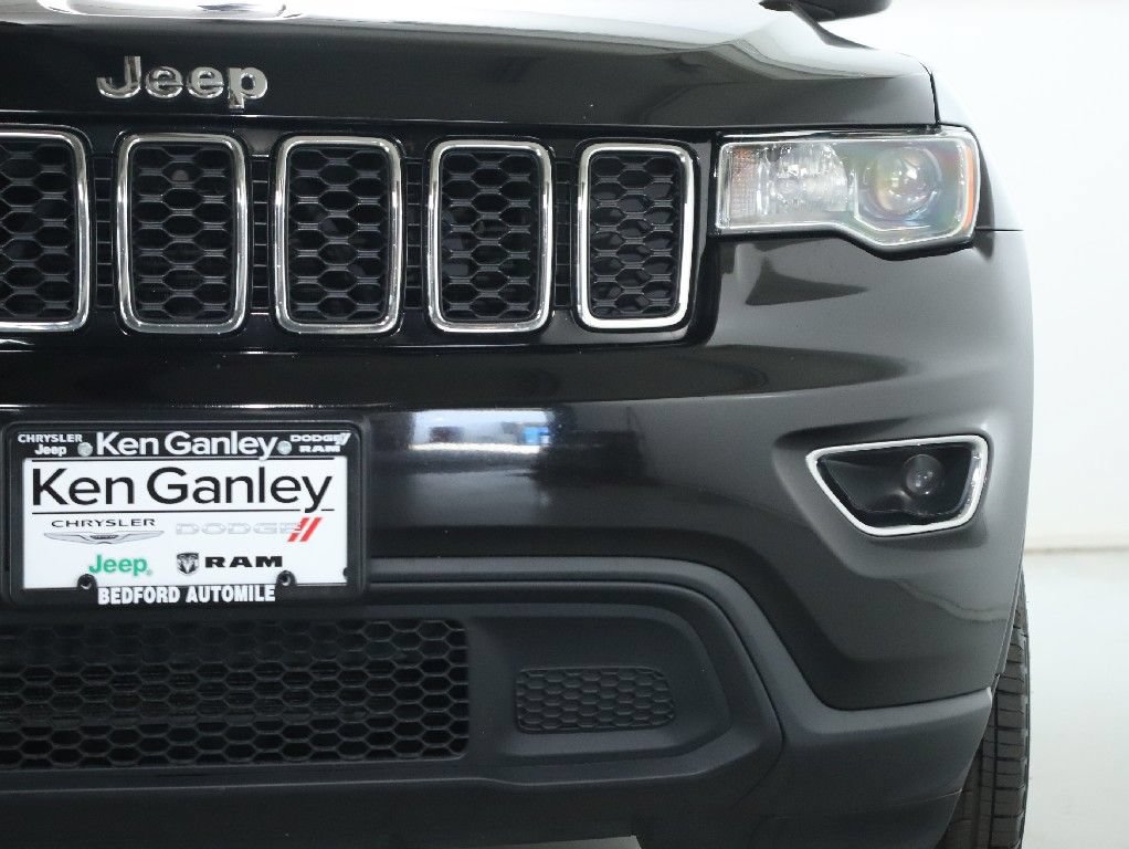 Used 2021 Jeep Grand Cherokee Laredo AWD/4WD image 7