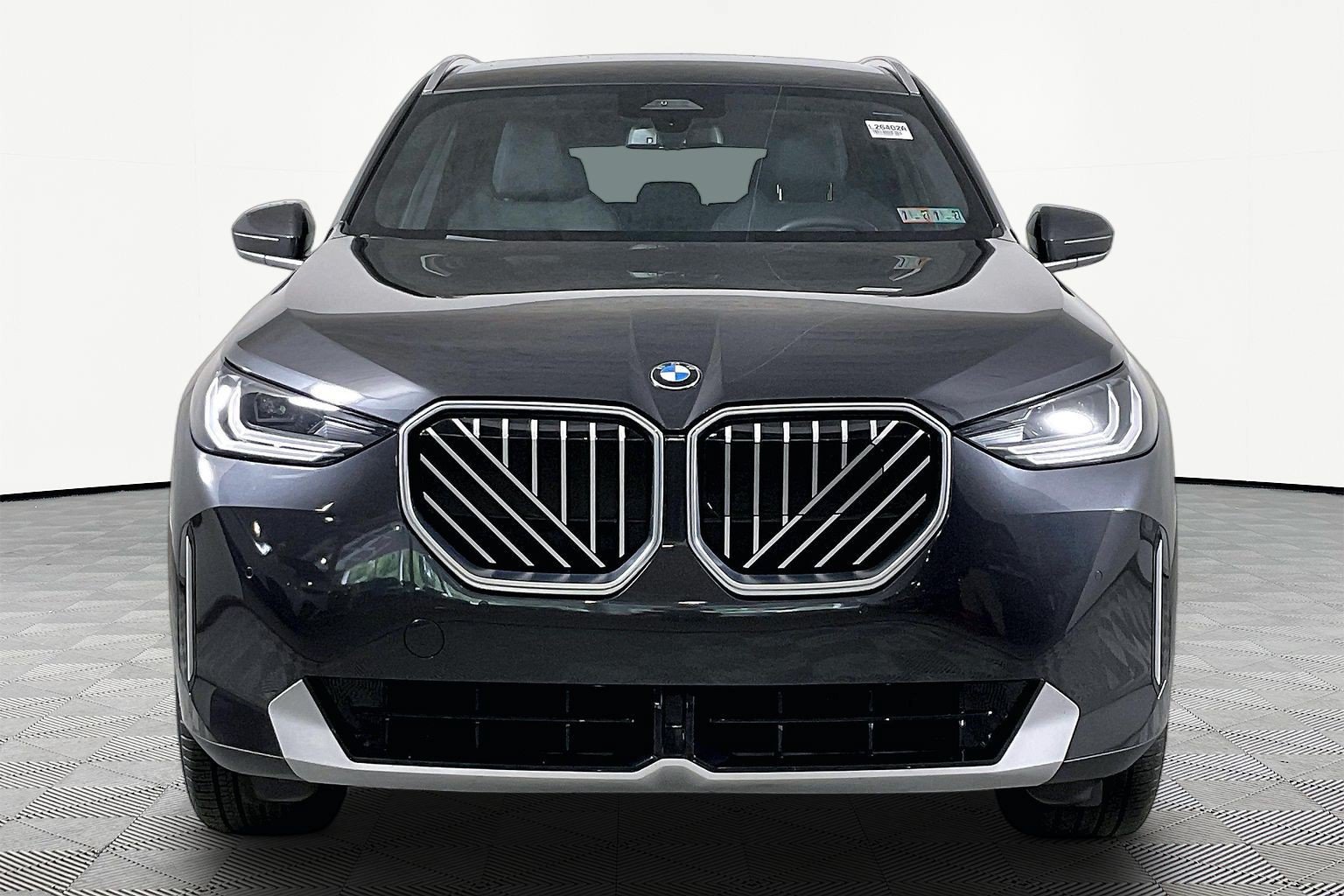 Certified 2025 BMW X3 xDrive30i AWD/4WD image 2