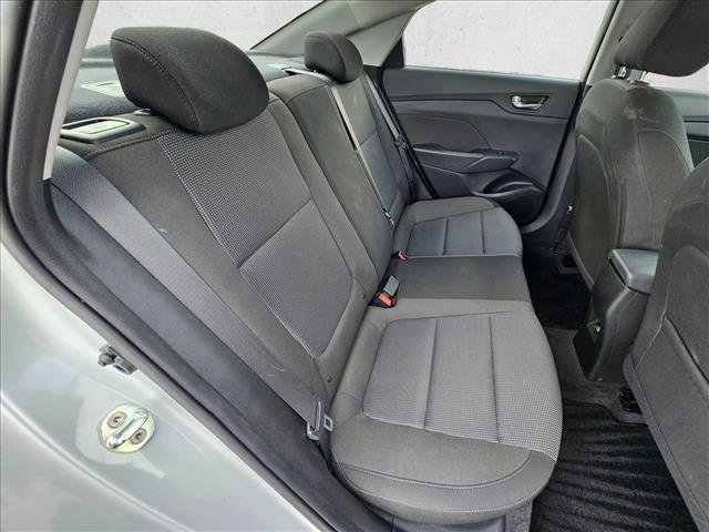 Used 2022 Hyundai Accent SEL image 19
