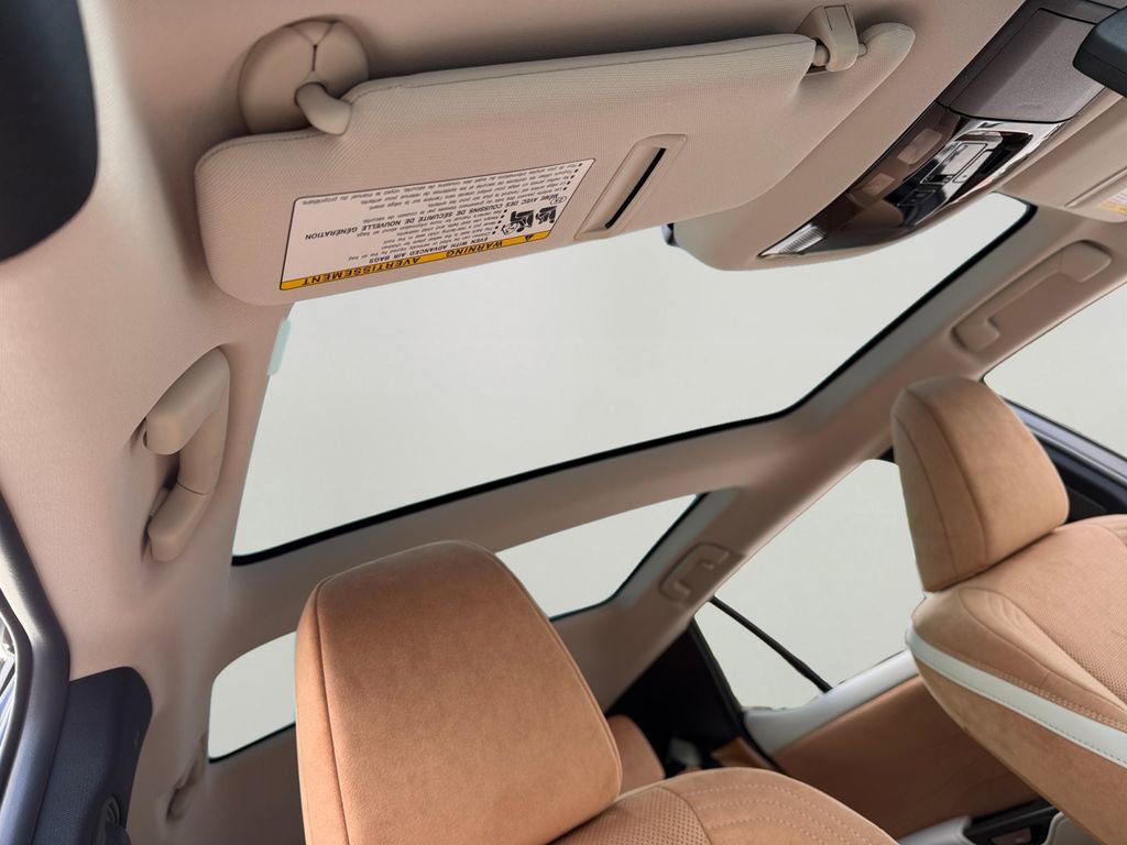 New 2026 Lexus RZ 450e AWD image 4