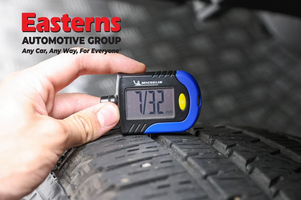 Used 2022 Jeep Wrangler Unlimited Sahara w/ Cold Weather Group AWD/4WD image 27