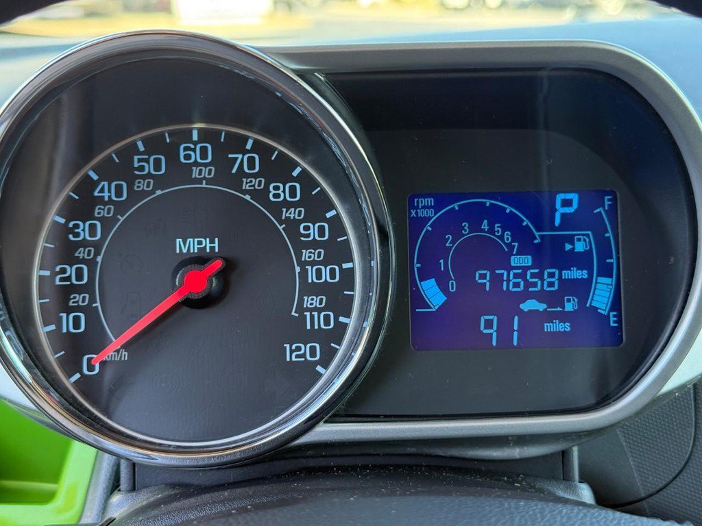 Used 2014 Chevrolet Spark LS FWD image 17