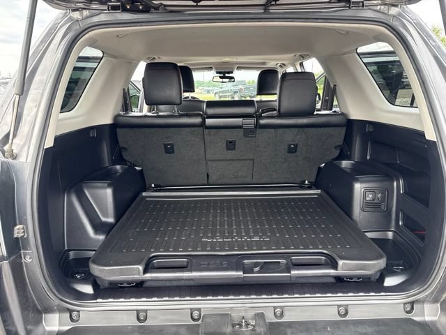 Used 2019 Toyota 4Runner TRD Off-Road Premium AWD/4WD image 19