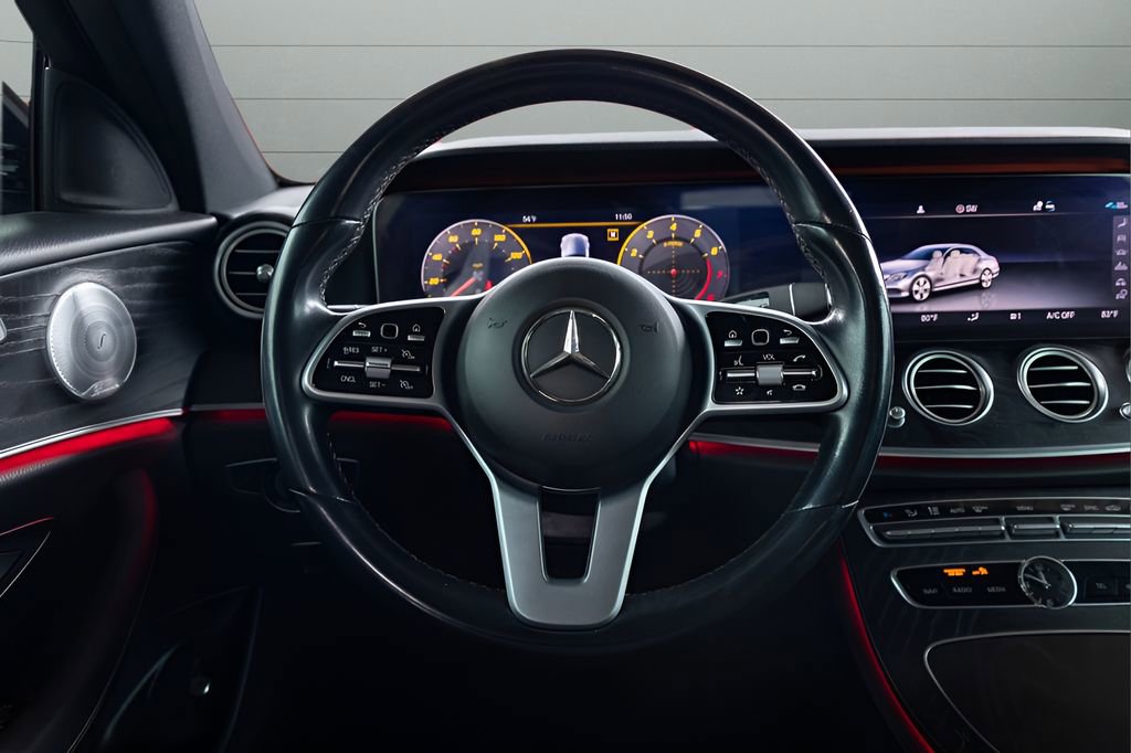 Used 2020 Mercedes-Benz E 350 Sedan image 30