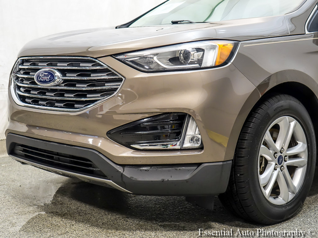Certified 2019 Ford Edge SEL w/ Equipment Group 201A AWD/4WD image 3