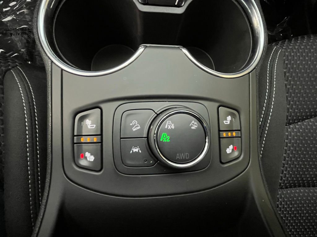 Used 2023 GMC Terrain SLE w/ Driver Convenience Package AWD/4WD image 27