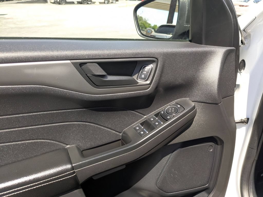 Used 2025 Ford Escape Active FWD image 14