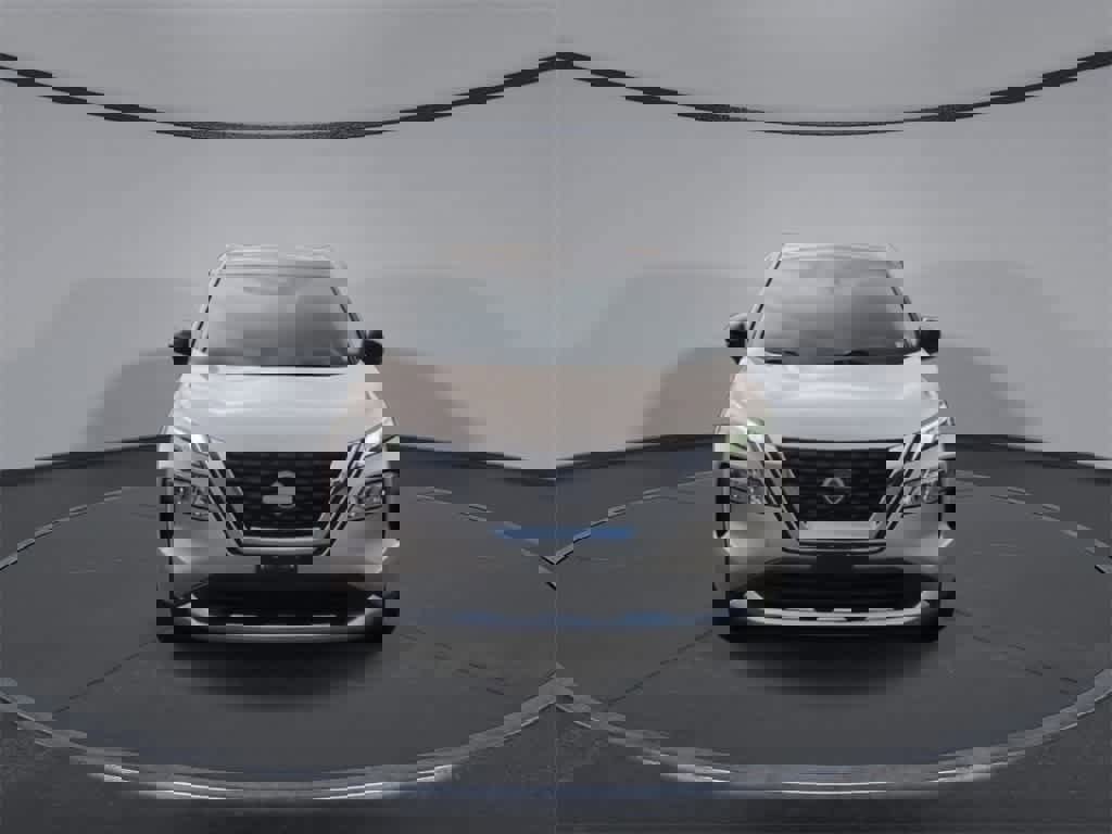 Used 2023 Nissan Rogue Platinum w/ Platinum Premium Package image 3