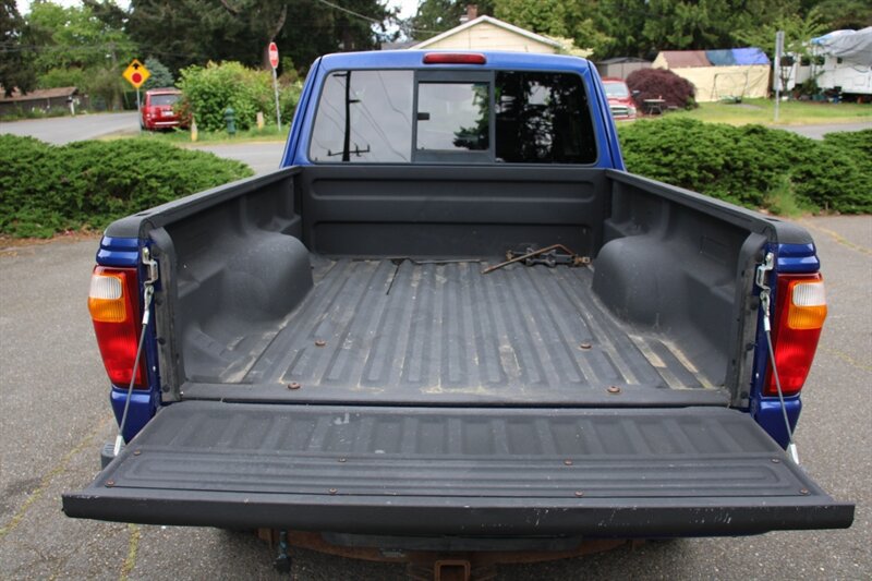 Used 2005 MAZDA B-Series Pickup 4x4 Cab Plus B4000 image 15