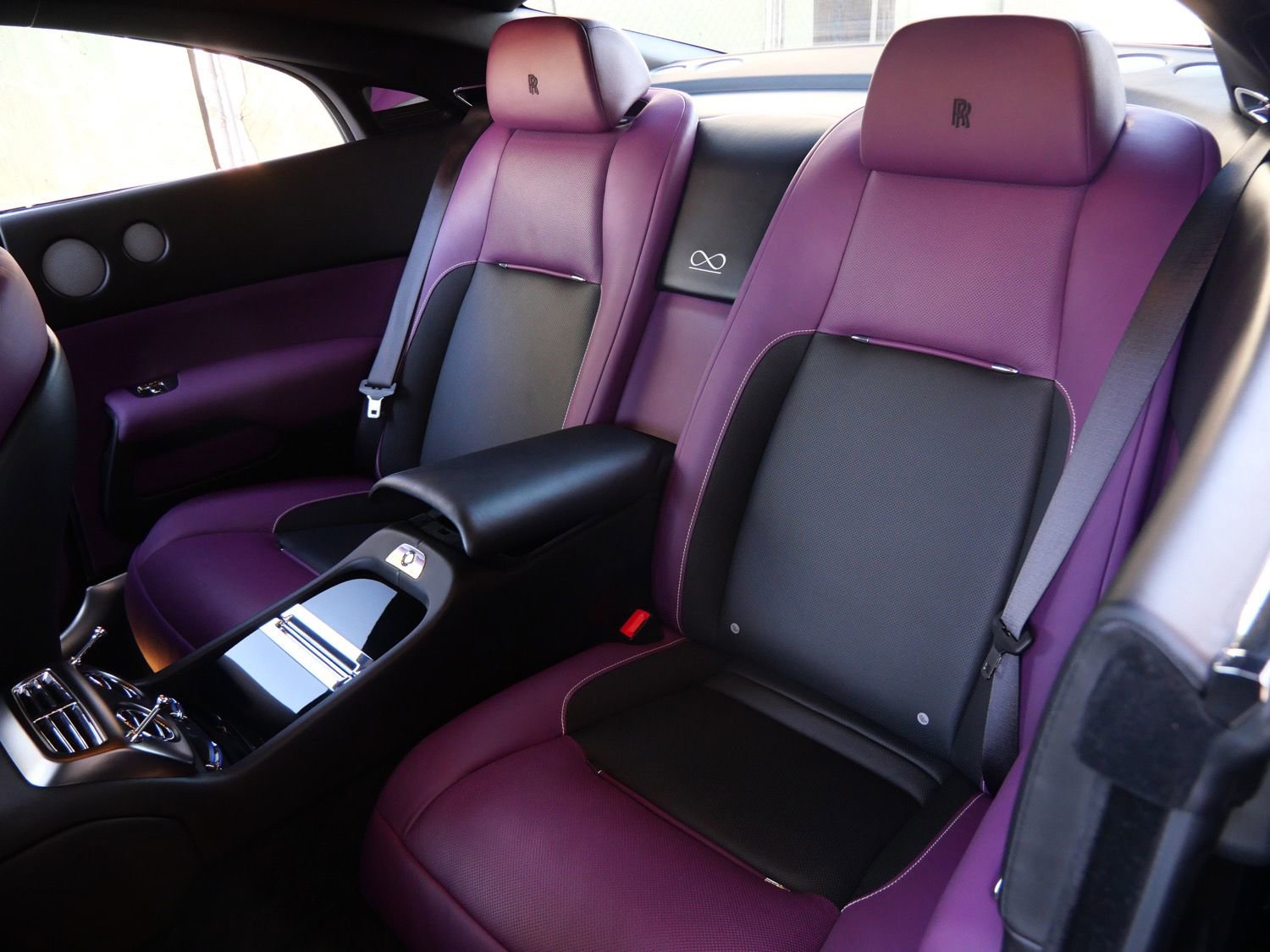 Used 2018 Rolls-Royce Wraith RWD image 8