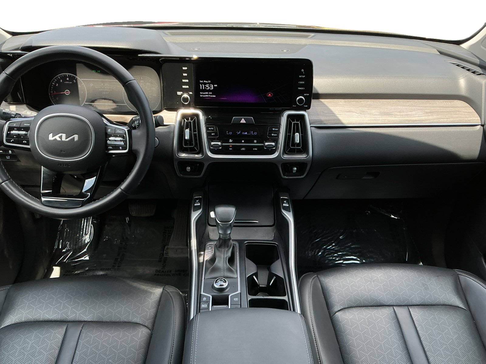 Used 2023 Kia Sorento EX FWD image 10