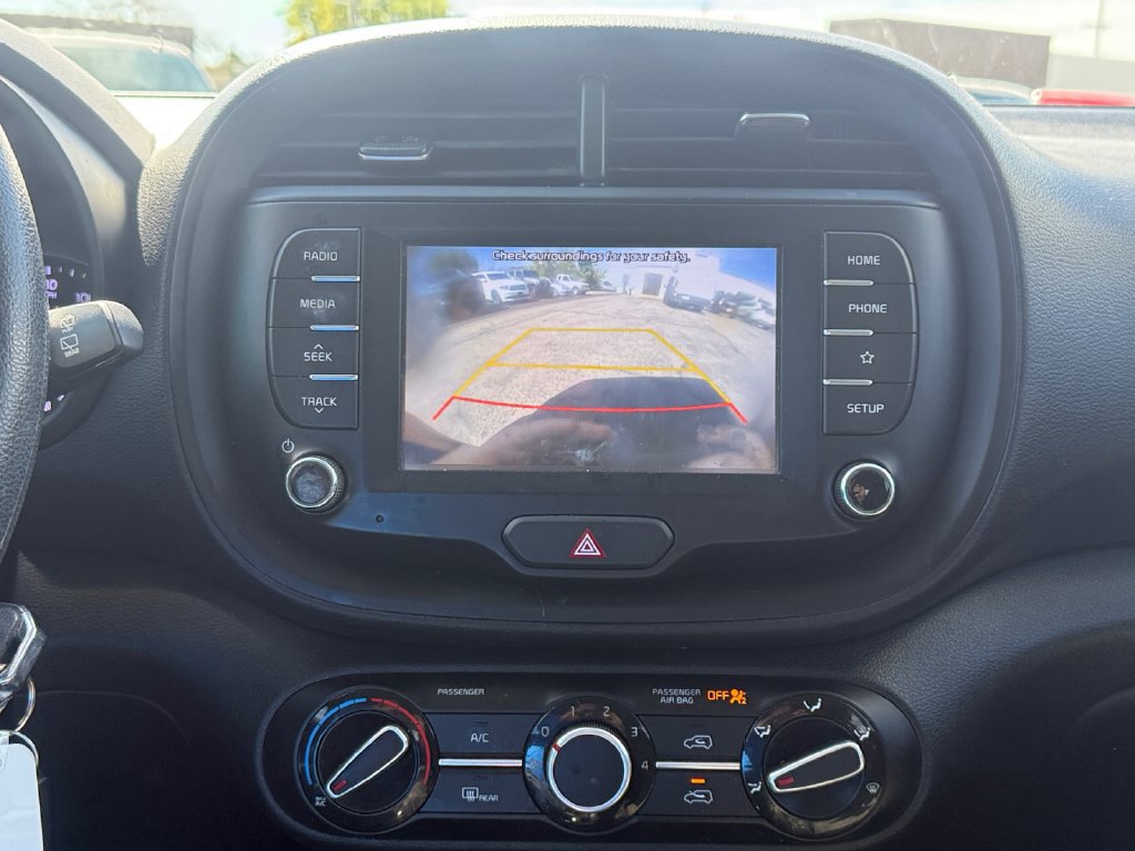 Used 2021 Kia Soul S FWD image 23