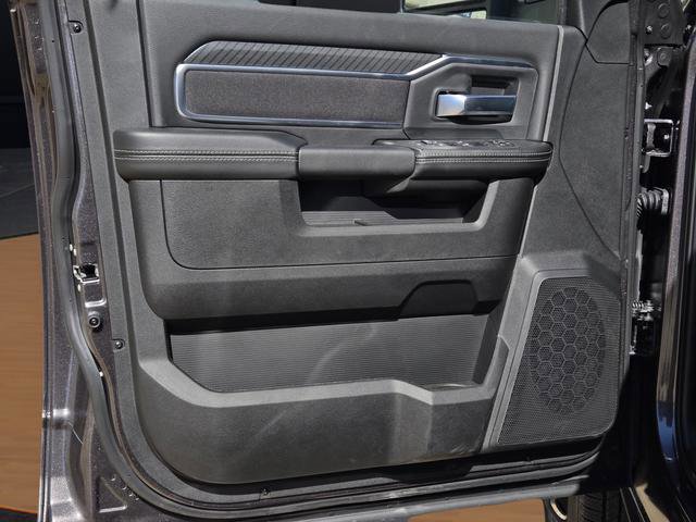 New 2026 RAM 3500 Big Horn AWD/4WD image 13