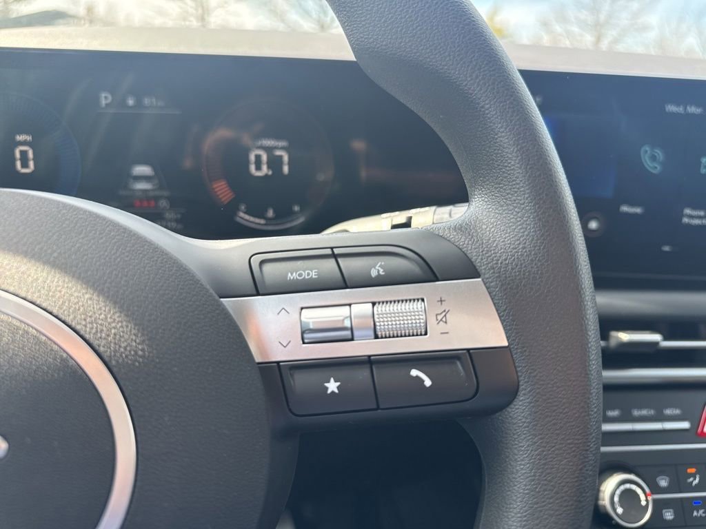 Certified 2026 Hyundai Tucson SE image 19