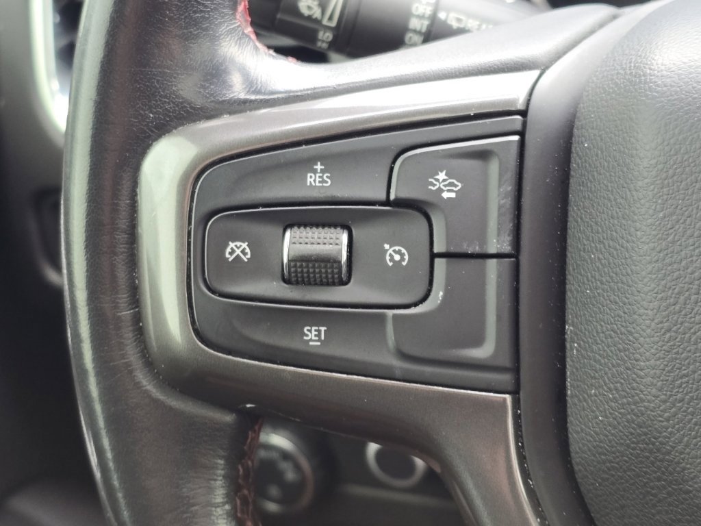 Used 2021 Chevrolet Suburban RST w/ Rear Media and Nav Package image 28