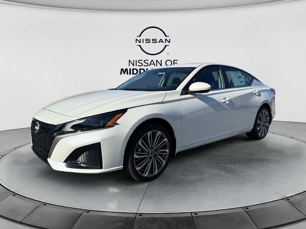 New 2026 Nissan Altima 2.5 SV w/ SV Premium Package AWD/4WD image 1