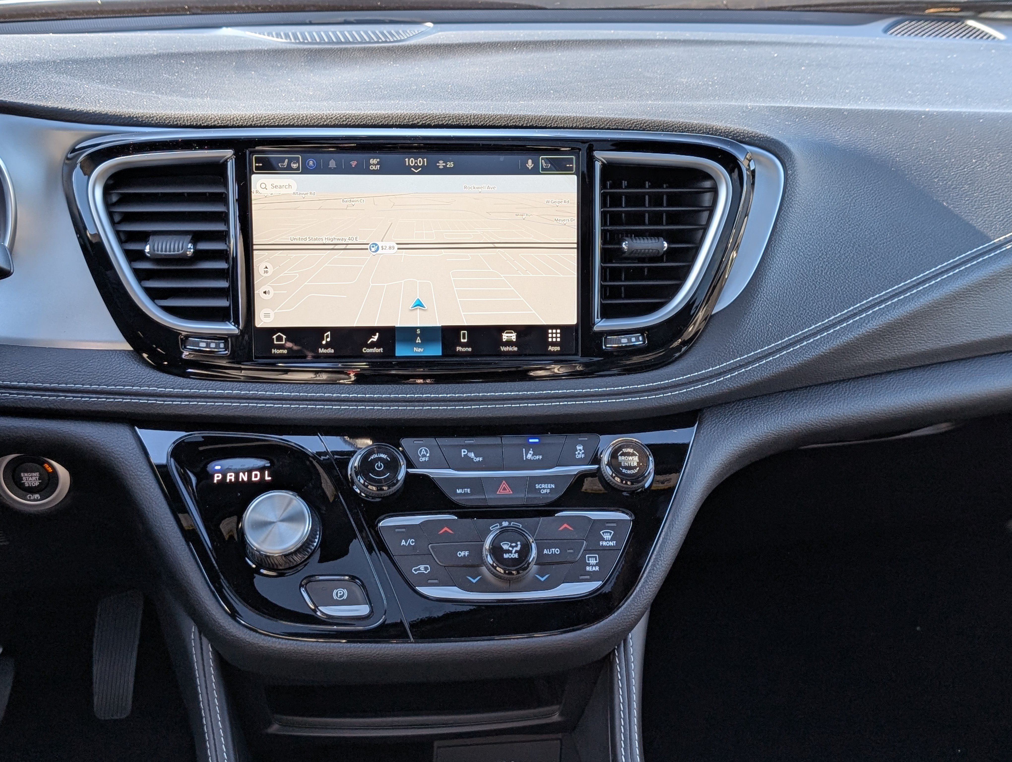 New 2026 Chrysler Pacifica Limited w/ S Appearance Package AWD/4WD image 19