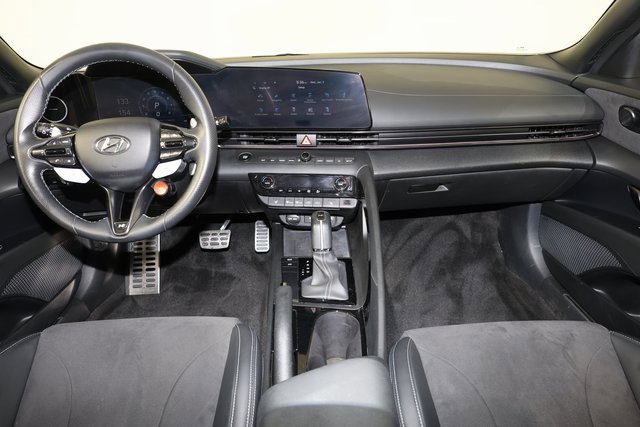 Used 2023 Hyundai Elantra N image 10