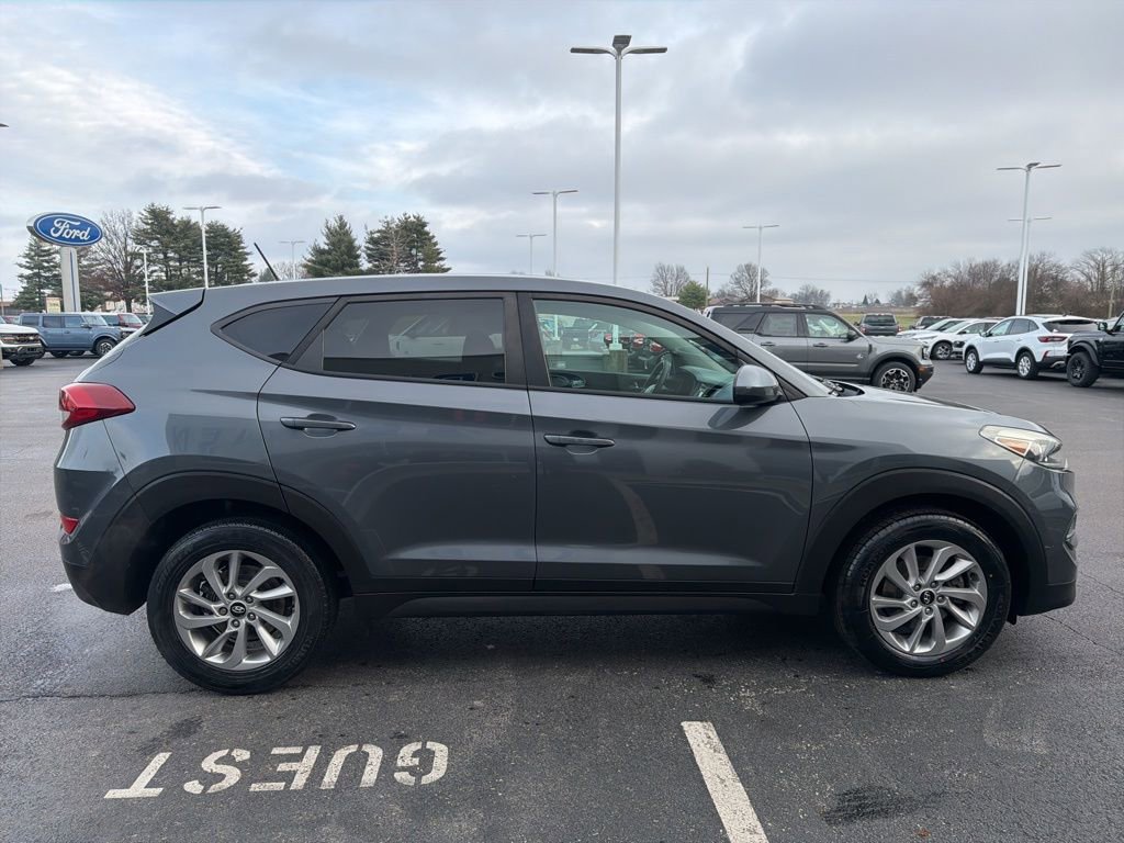 Used 2017 Hyundai Tucson SE image 6