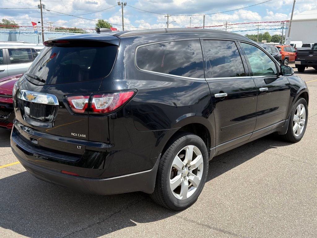 Used 2017 Chevrolet Traverse LT w/ Style and Technology Package AWD/4WD image 6