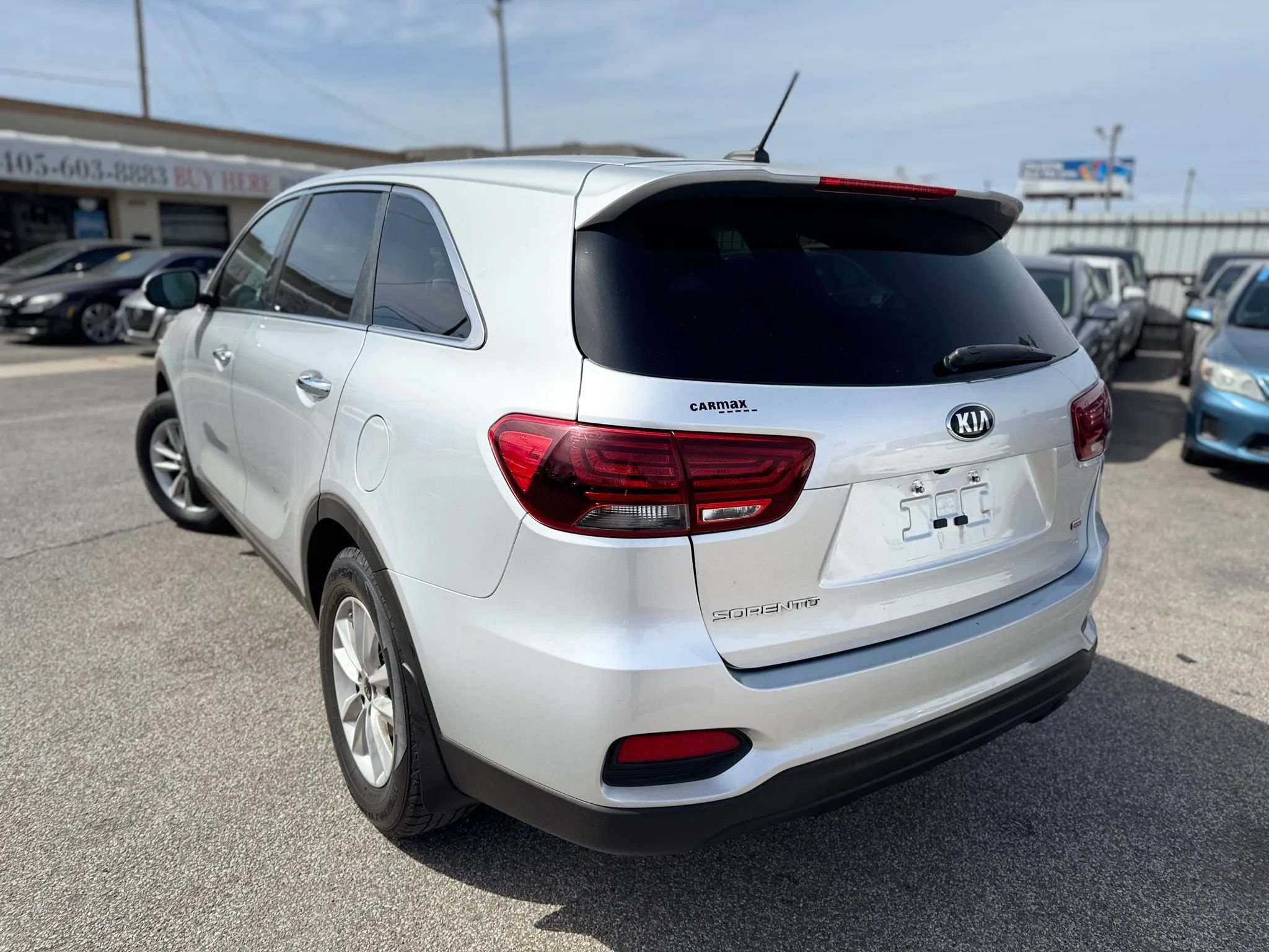 Used 2019 Kia Sorento L FWD image 5