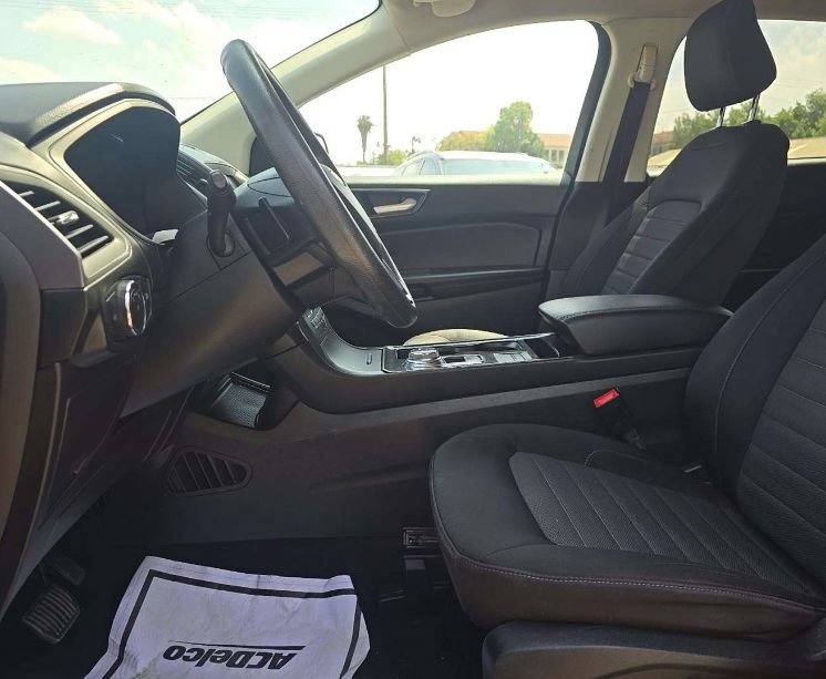 Used 2020 Ford Edge SE AWD/4WD image 20