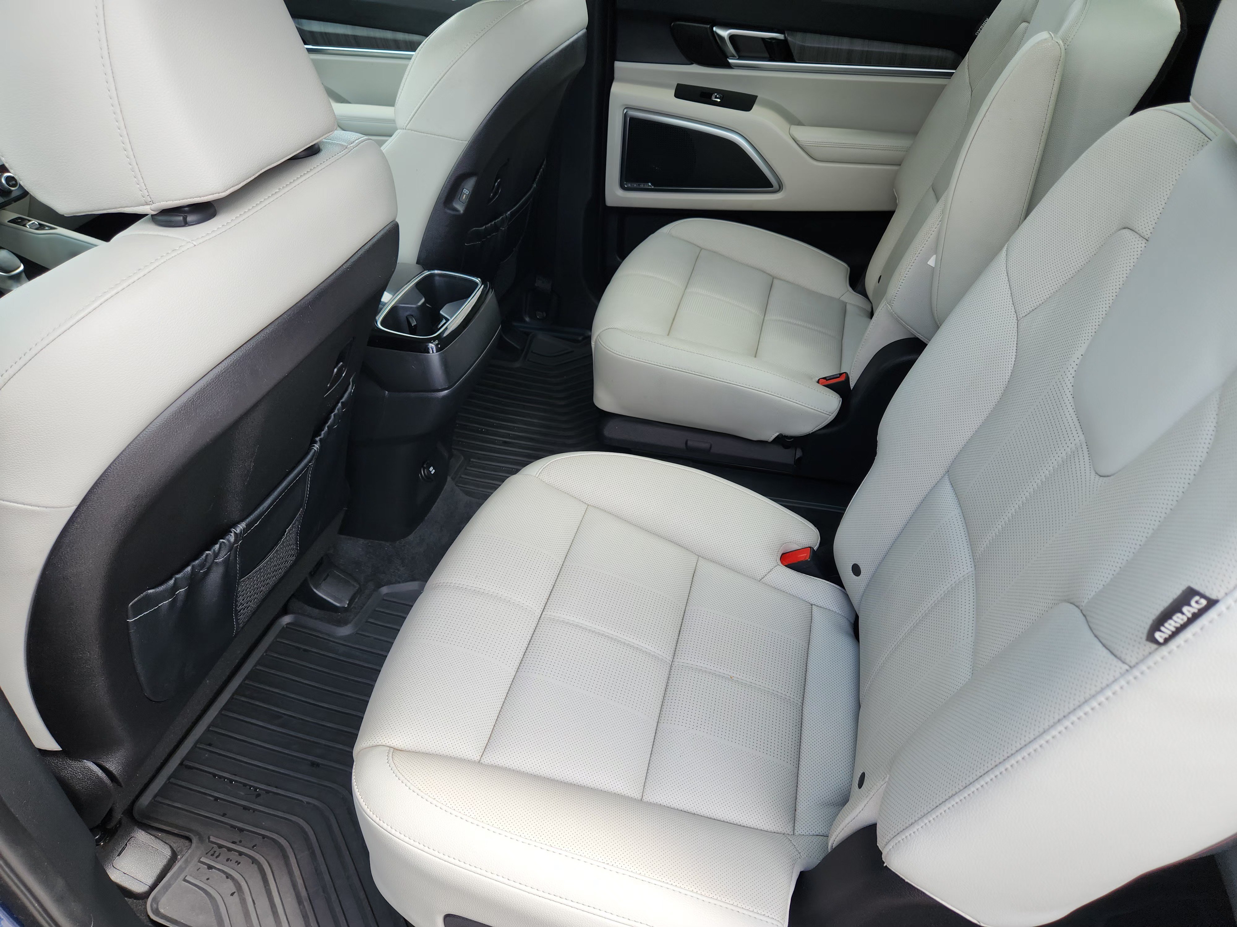 Used 2023 Kia Telluride SX AWD/4WD image 29
