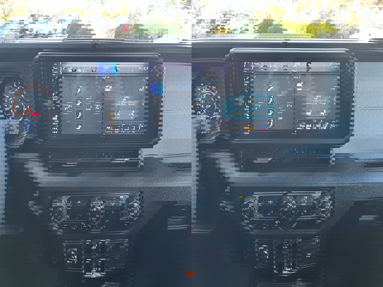 Used 2025 Jeep Wrangler Sport S image 25