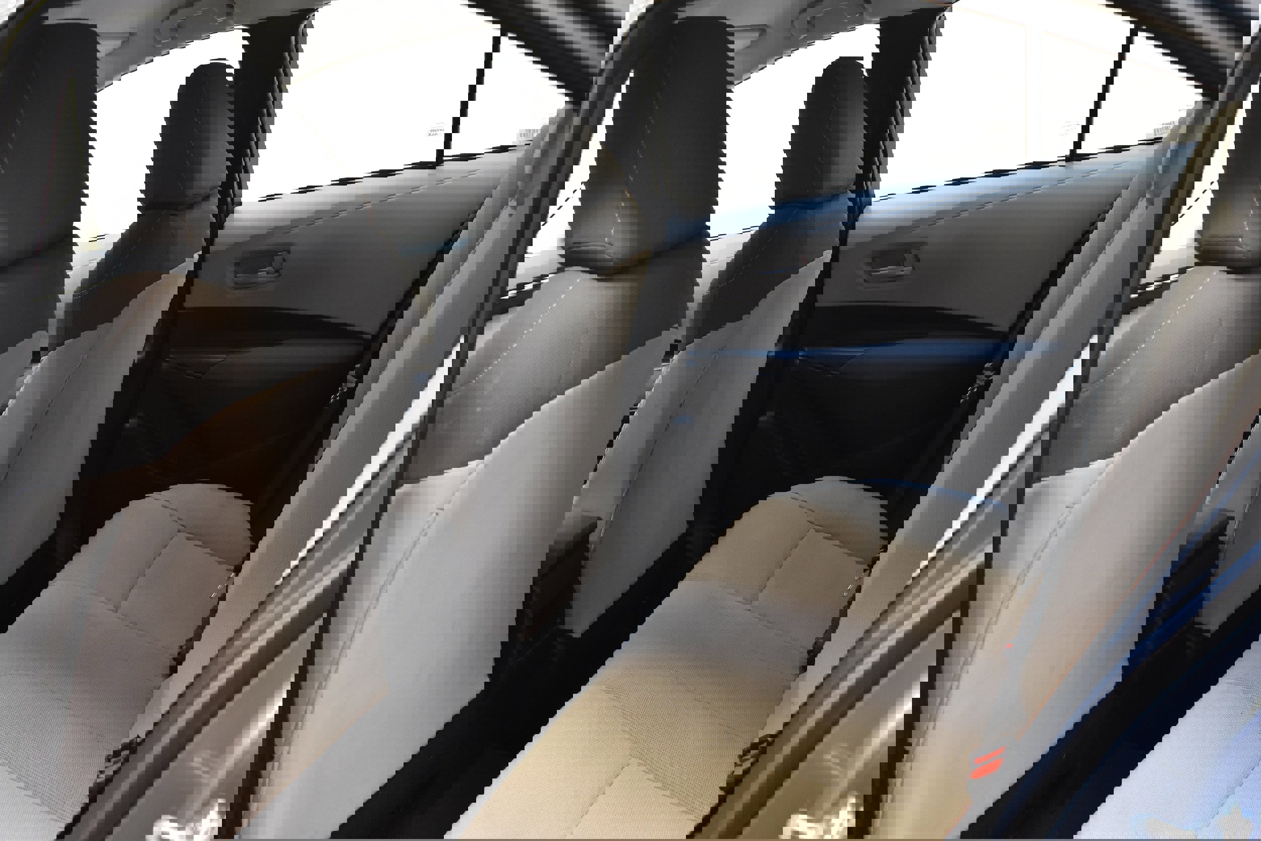 Used 2022 Toyota Corolla LE image 24