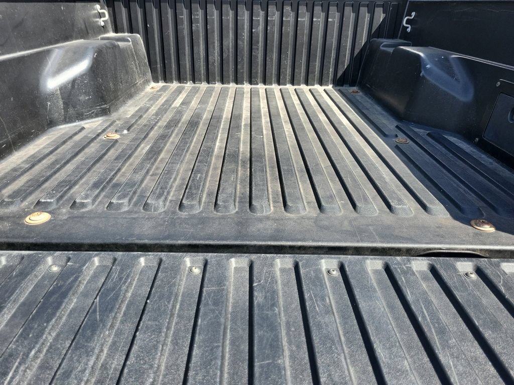 Used 2019 Toyota Tacoma TRD Off-Road w/ Technology Package AWD/4WD image 14