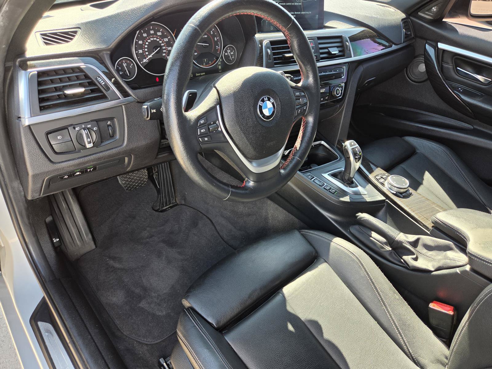 Used 2016 BMW 340i xDrive Sedan AWD/4WD image 25