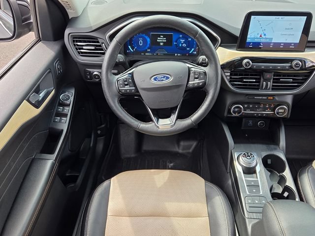 Used 2021 Ford Escape Titanium w/ Titanium Elite Package AWD/4WD image 7