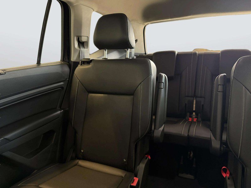 Used 2021 Volkswagen Atlas SEL FWD image 31