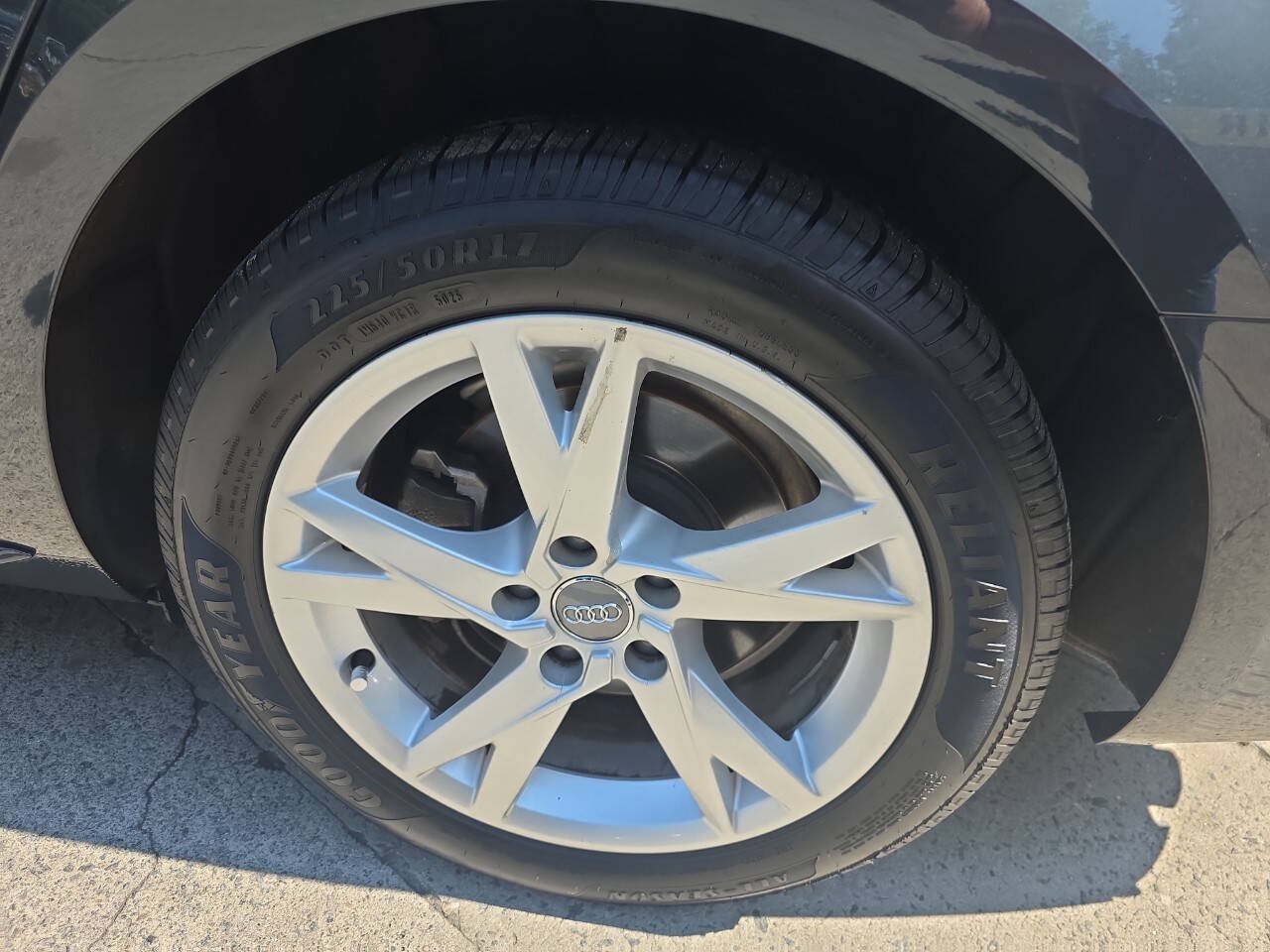 Used 2018 Audi A4 2.0T Ultra Premium FWD image 14