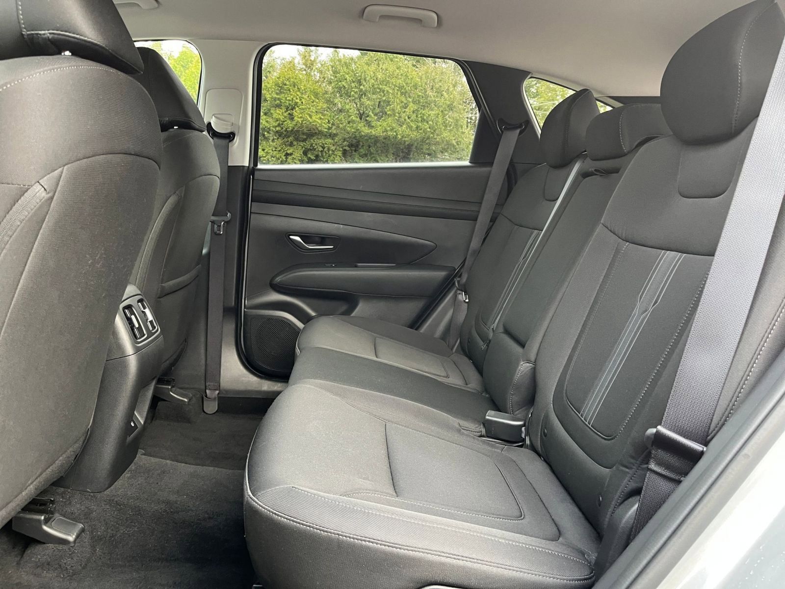 Used 2025 Hyundai Tucson SEL AWD/4WD image 29